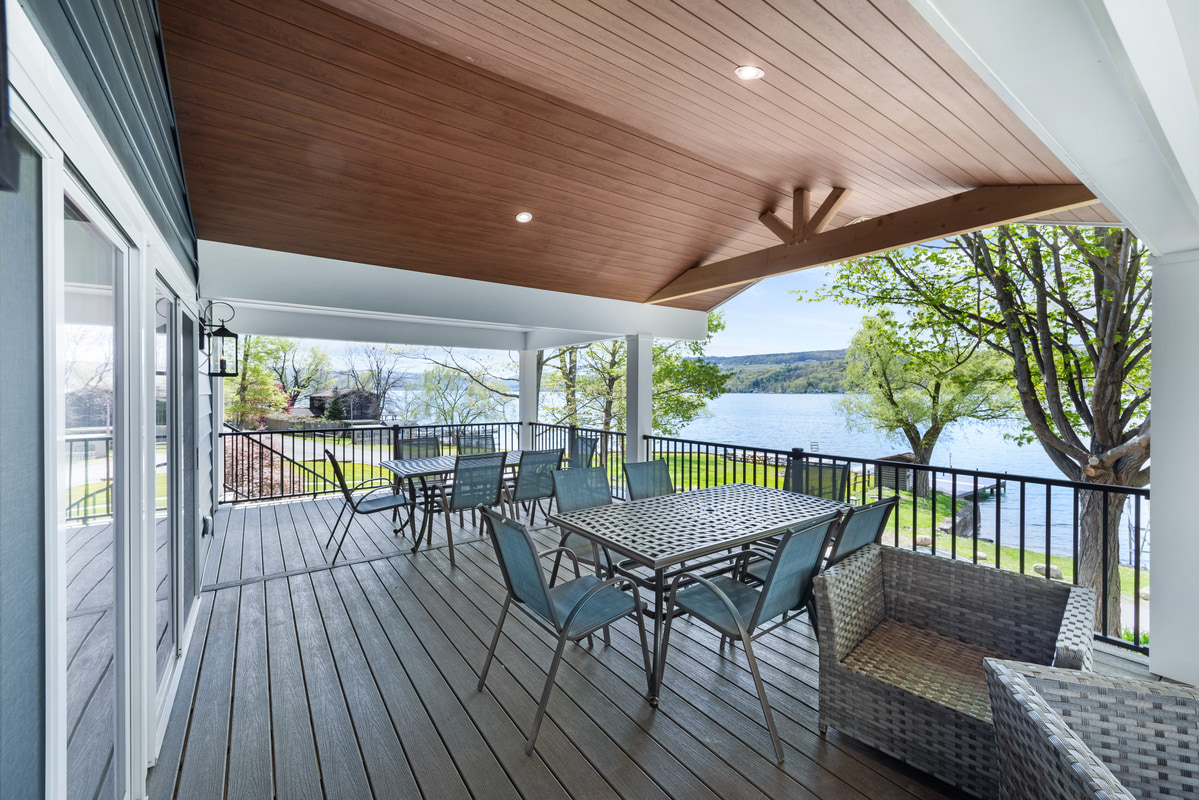 Keuka Sunshine - Deck with table and chairs